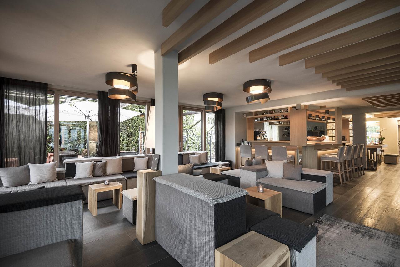 Das Panorama Designhotel Caldaro Ngoại thất bức ảnh