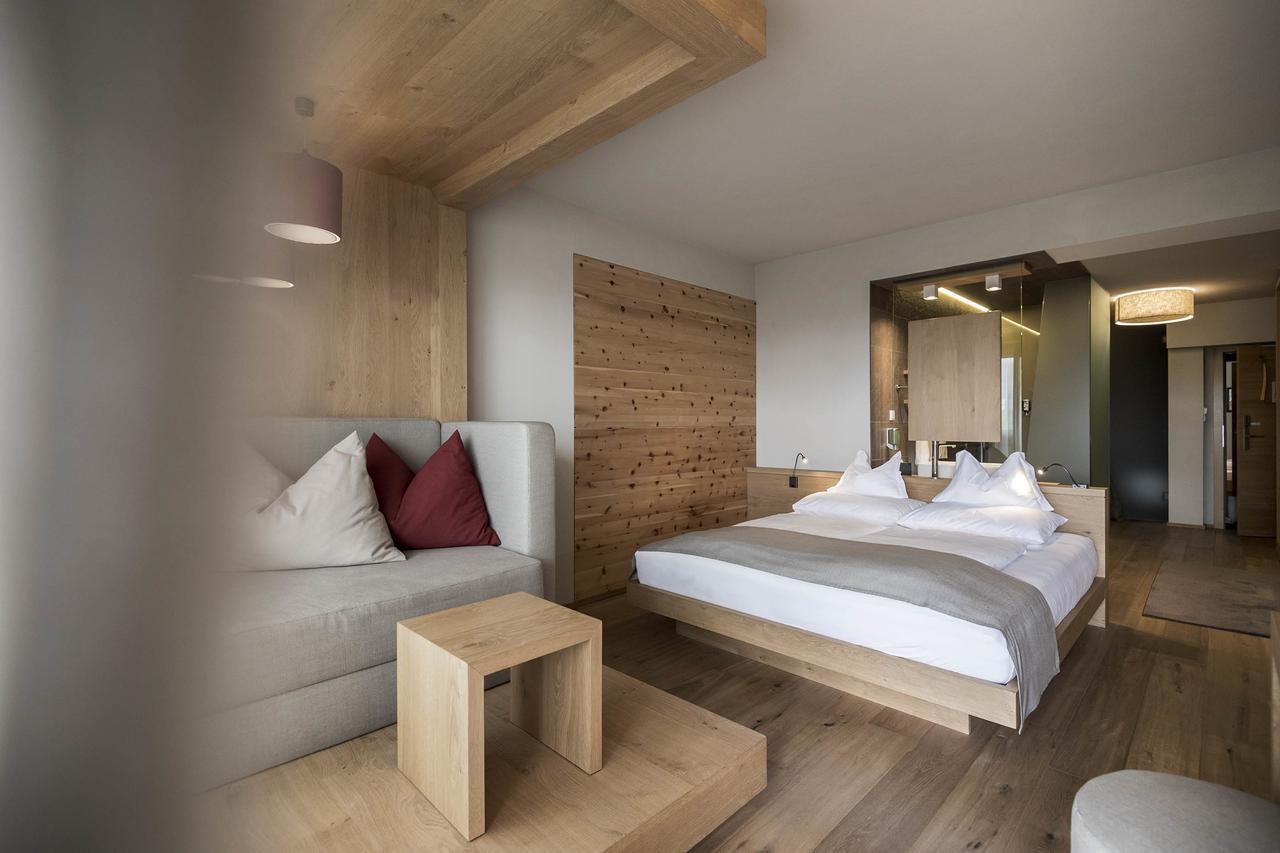 Das Panorama Designhotel Caldaro Ngoại thất bức ảnh