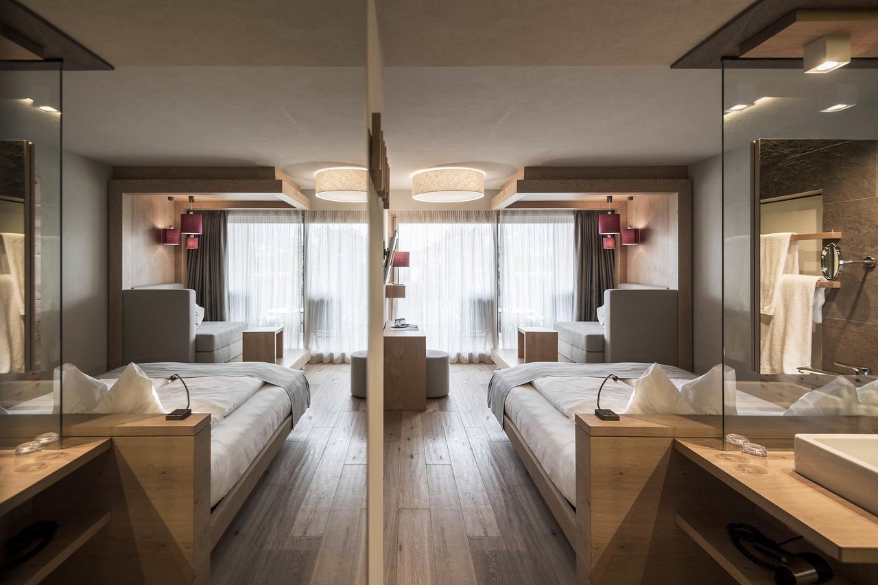 Das Panorama Designhotel Caldaro Ngoại thất bức ảnh